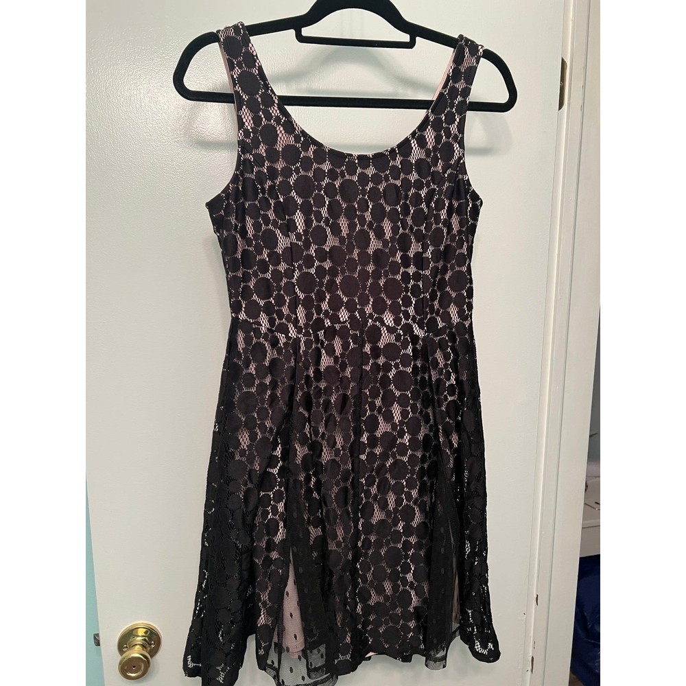 Disney Minnie Rocks The Dots Small Black Polka Dot Skater Dress L